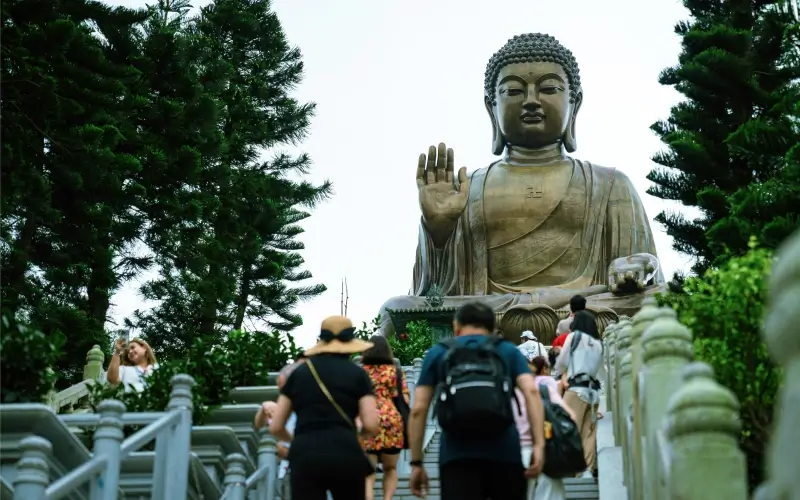 รีวิว กระเช้านองปิง ฮ่องกง ชมวิว 360 องศา ไหว้พระเสริมดวง 7 พระใหญ่เทียนถาน หนึ่งในแลนด์มาร์กสำคัญของทัวร์ฮ่องกง ที่หากไม่มาเยือนก็เหมือนมาไม่ถึง