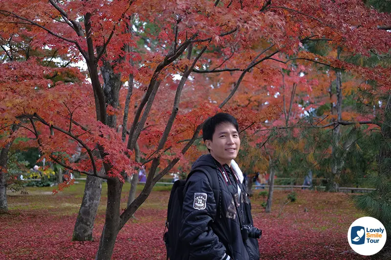 คุณเก้ lovely smile tour พาทัวร์ญี่ปุ่นชมใบไม้เปลี่ยนสีที่วัดเอคันโด เกียวโต