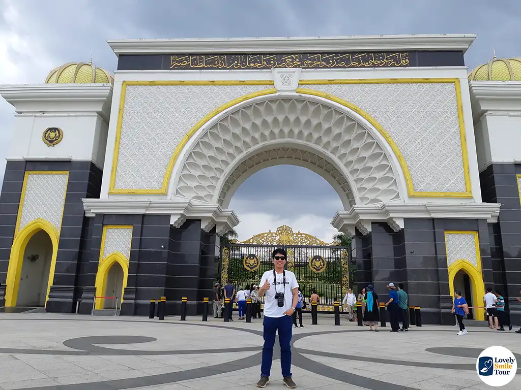 istana negara malaysia palace