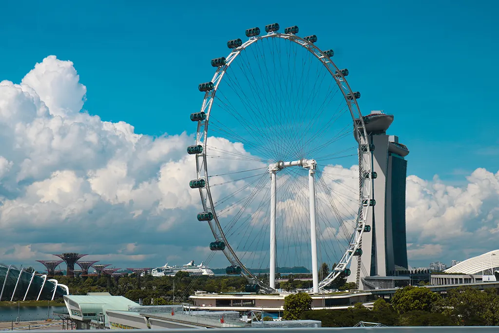 singapore flyer with marina bay sands