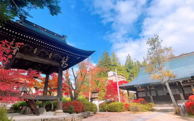 อัปเดต 10 ที่เที่ยวทาคายาม่า 2026 เมืองเก่าสุดฮิตของญี่ปุ่น 9 higashiyama walking course takayama tour