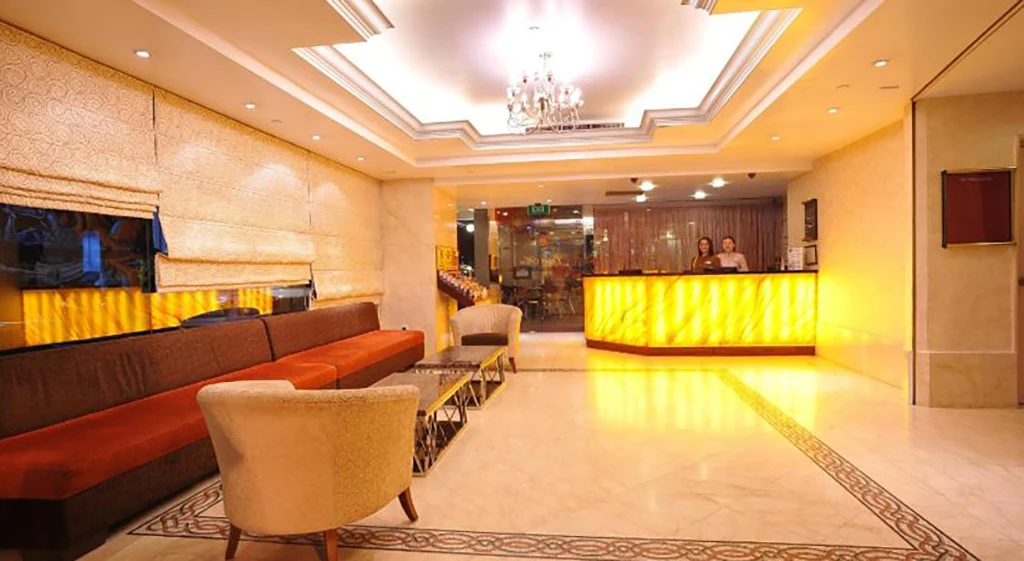 oxford hotel singapore lobby