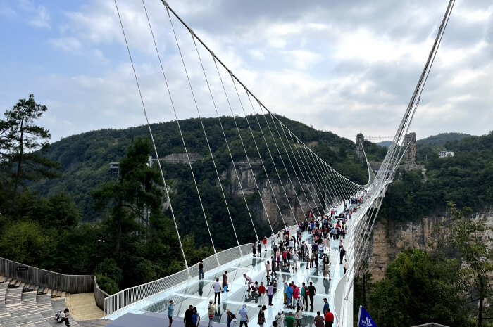 Zhangjiajie Glass Bridge 2 1