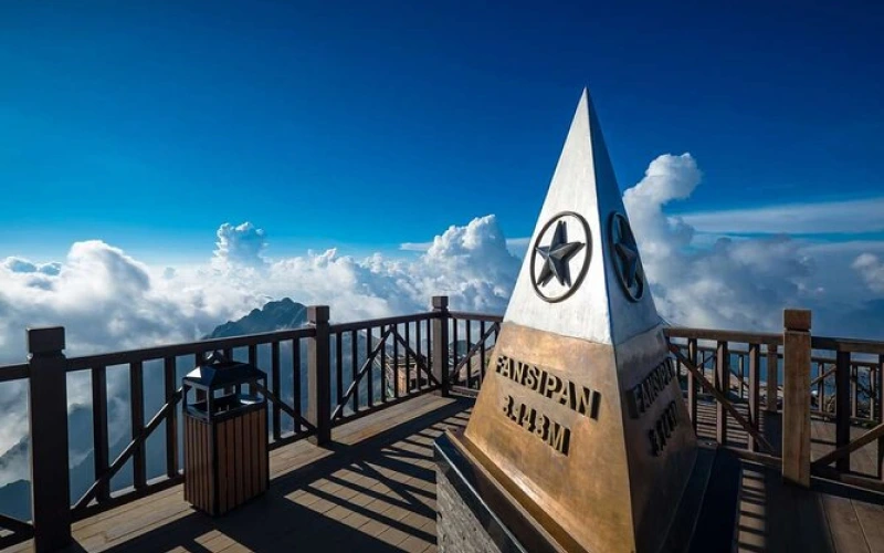 รีวิว ยอดเขาฟานซิปัน นั่งกระเช้าฝ่าหมอกสู่จุดสูงสุดของเวียดนาม 2025 13 ยอดเขาฟานซิปัน