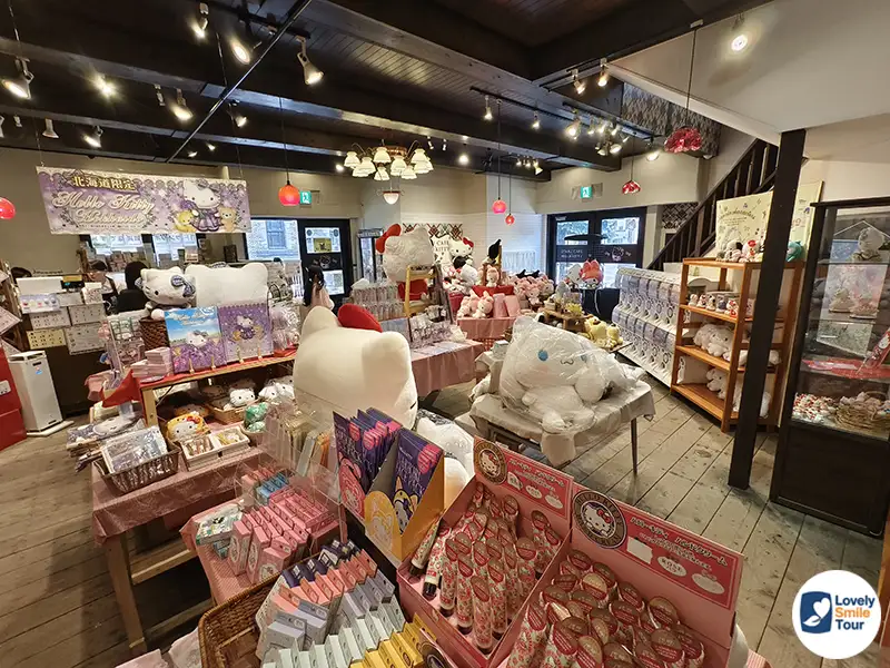 3 ที่เที่ยวเมืองโอตารุที่ต้องไป อัปเดตล่าสุด 11 โอตารุคาเฟ่ ฮัลโหลคิตตี้