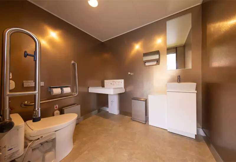 รีวิว ล่องเรือกระจกทะเลสาบอาชิ SORAKAZE ญี่ปุ่น 5 bathroom