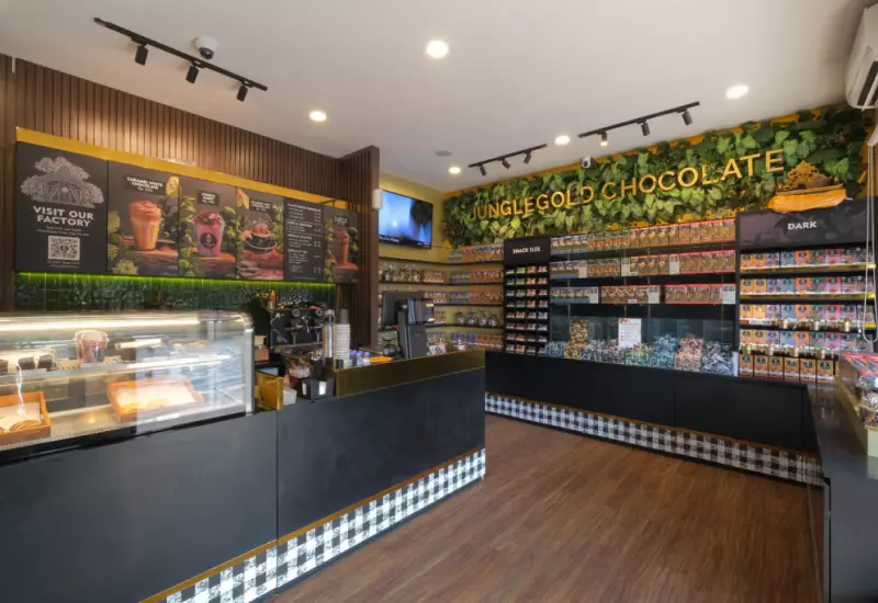 Jungle gold chocolate factory