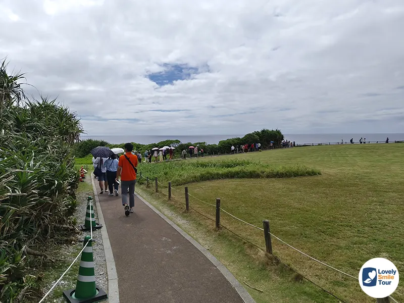 รีวิว Cape Manzamo ผามันซาโมะ ที่เที่ยวริมทะเลโอกินาว่า 4 ทางเดินไปที่หน้าผามันซาโมะ
