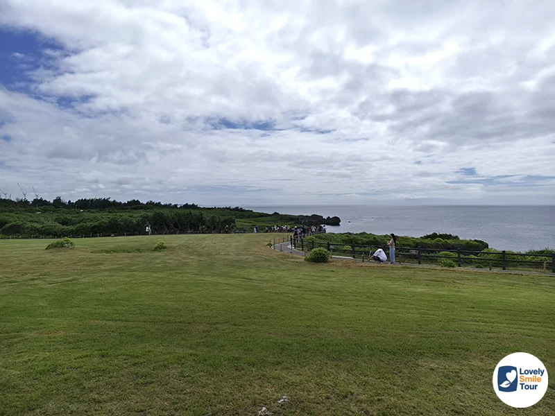 รีวิว Cape Manzamo ผามันซาโมะ ที่เที่ยวริมทะเลโอกินาว่า 13 ทางเดินริมหน้าผามันซาโมะ