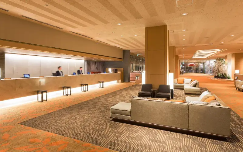 10 ที่พักซัปโปโร ใกล้สถานีรถไฟ อัปเดตล่าสุด 26 ล็อบบี้โรงแรม Keio Plaza Hotel Sapporo