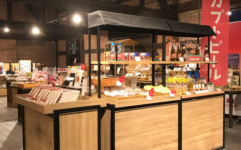 รีวิวโกดังอิฐแดงโยโกฮาม่า Yokohama Red Brick Warehouse 3 มีร้านของฝากให้ได้เลือกซื้อ