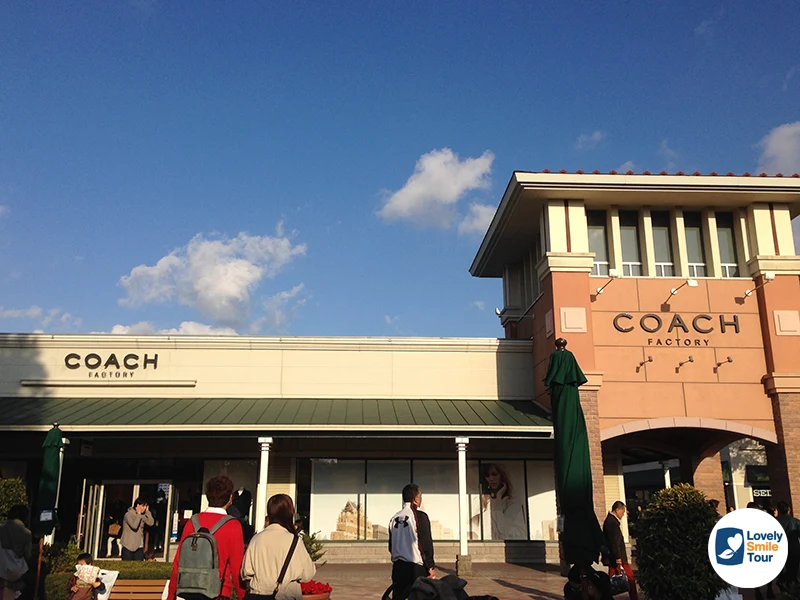 รีวิว Gotemba Premium Outlets โกเท็มบะ พรีเมี่ยม เอาท์เล็ท แหล่งช้อปปิ้งญี่ปุ่นใกล้ฟูจิ 8 ร้าน COACH ใน gotemba premium outlets