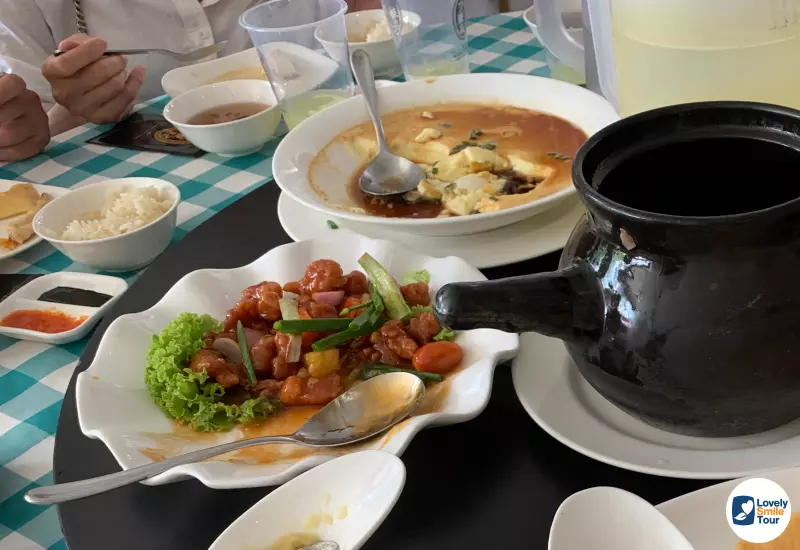 รีวิว ร้านอาหารบุญตงกี่ Boon Tong Kee ข้าวมันไก่ชื่อดังของสิงคโปร์ 8 sweet and sour pork