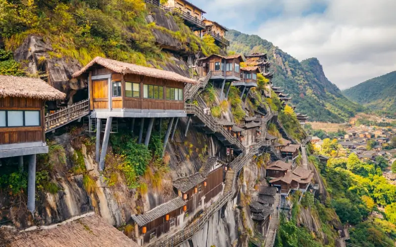 หมู่บ้านห้อยริมผา