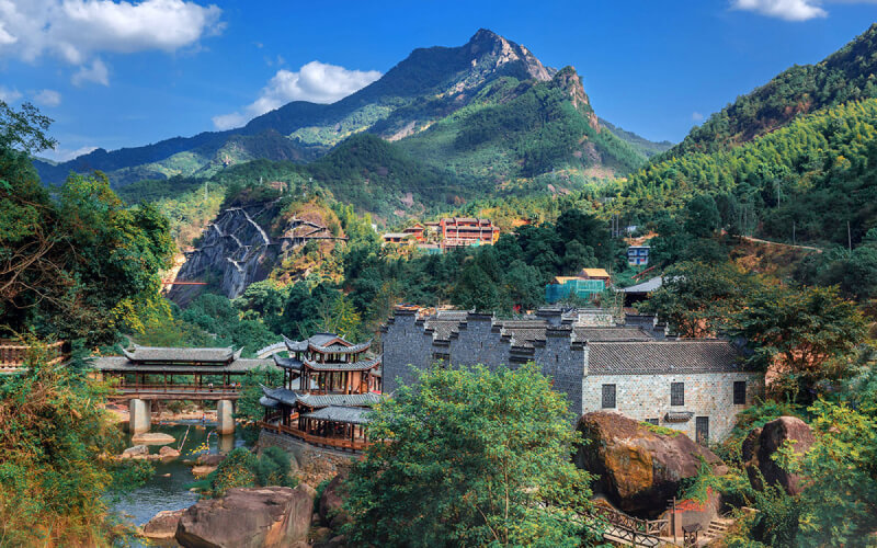 หุบเขาเทวดาวั้งเชียนกู่