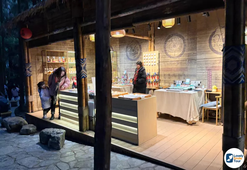 รีวิวทัวร์ฉงชิ่ง อู่หลง ฝูหลิง ต้าจู๋ 6 วัน 4 คืน 35 ร้านขายของฝาก