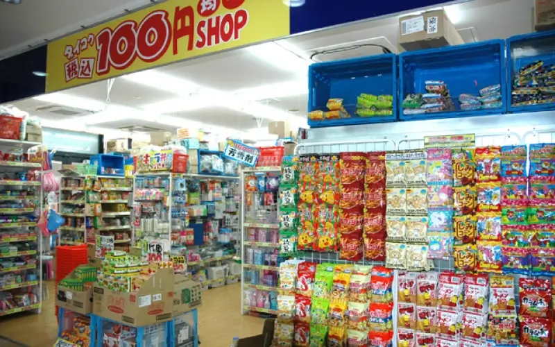 รีวิว 10 ของฝากเมืองโตเกียว ยอดฮิตที่ใครไปก็ต้องซื้อ 7 สินค้าจากร้าน 100 เยน ของฝากเมืองโตเกียวที่ดีและถูก