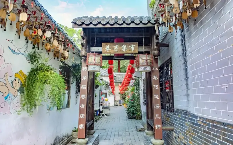 10 ที่เที่ยวเซินเจิ้น 2026 เมืองล้ำยุค ถ่ายรูปสวย 6 เมืองเก่าสไตล์ฮากกา บ้านโบราณตรอกหิน บรรยากาศย้อนยุคเหมาะแก่การเดินเล่นและถ่ายภาพ