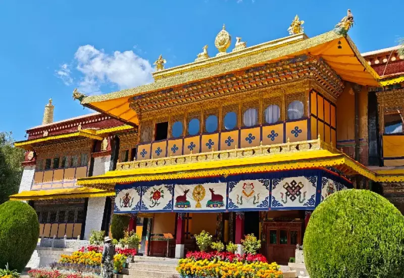 10 ที่เที่ยวทิเบต 2569 สัมผัสหลังคาโลก สวยสะกดสายตา 9 บรรยากาศพระราชวังนอร์บูลิงกา แหล่งท่องเที่ยวทางประวัติศาสตร์ของที่เที่ยวทิเบต