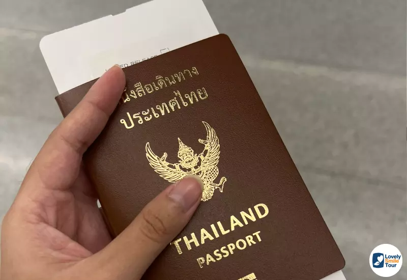 หนังสือเดินทางประเทศไทย เพื่อเดินทางไปฟูก๊วก เวียดนามใต้